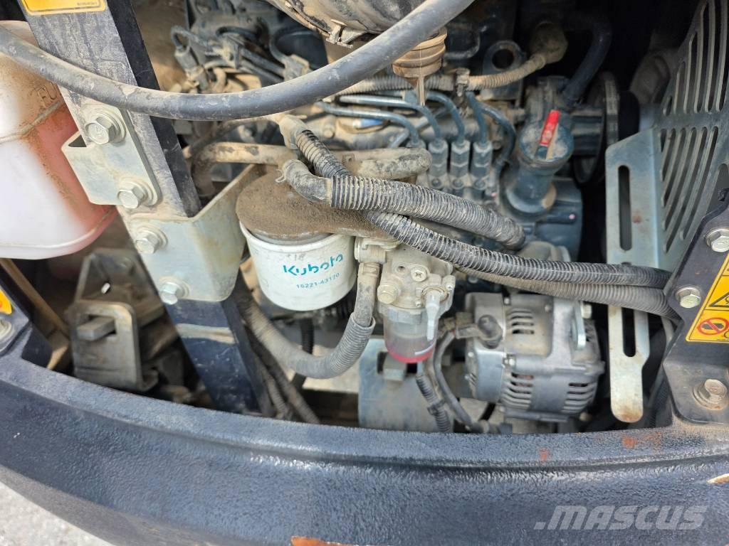Kubota KX 027-4 حفارات صغيرة أقل من 7 طن (حفارات صغيرة)