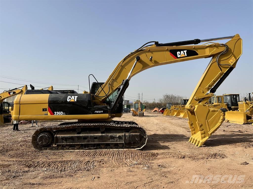 CAT 336D حفارات زحافة