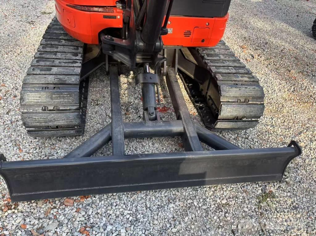 Kubota U 55 R-4 حفارات صغيرة أقل من 7 طن (حفارات صغيرة)