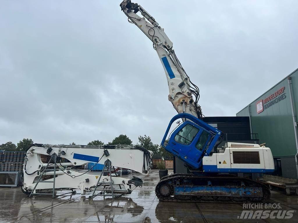 Liebherr R944C HDV حفارات زحافة