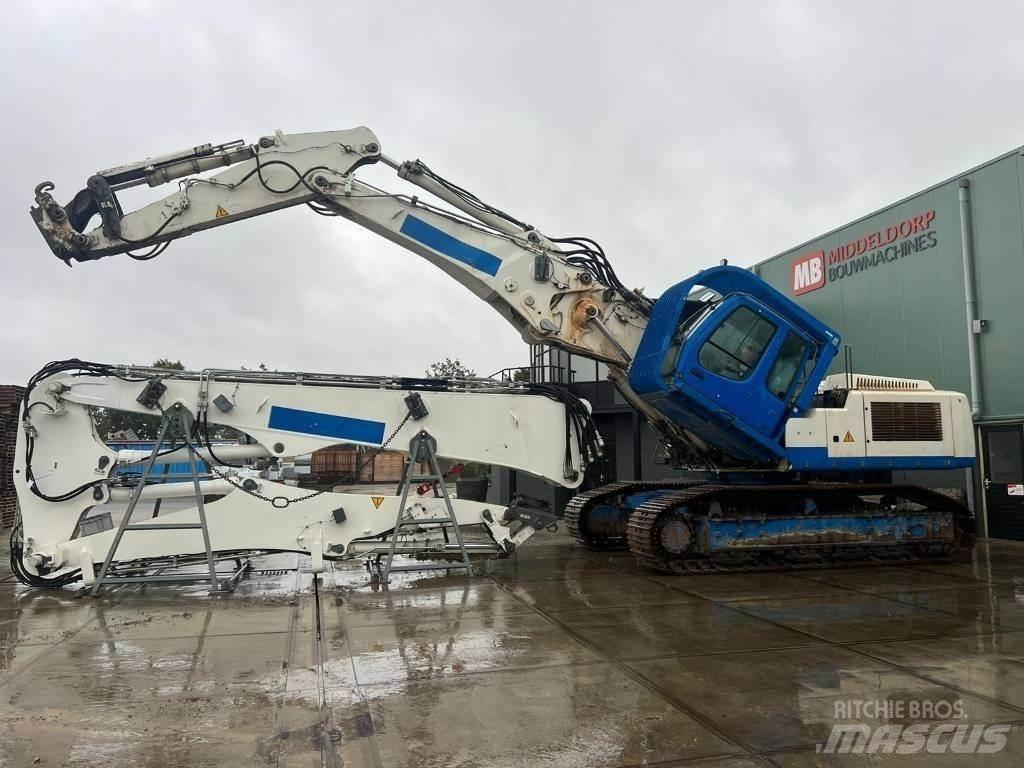 Liebherr R944C HDV حفارات زحافة