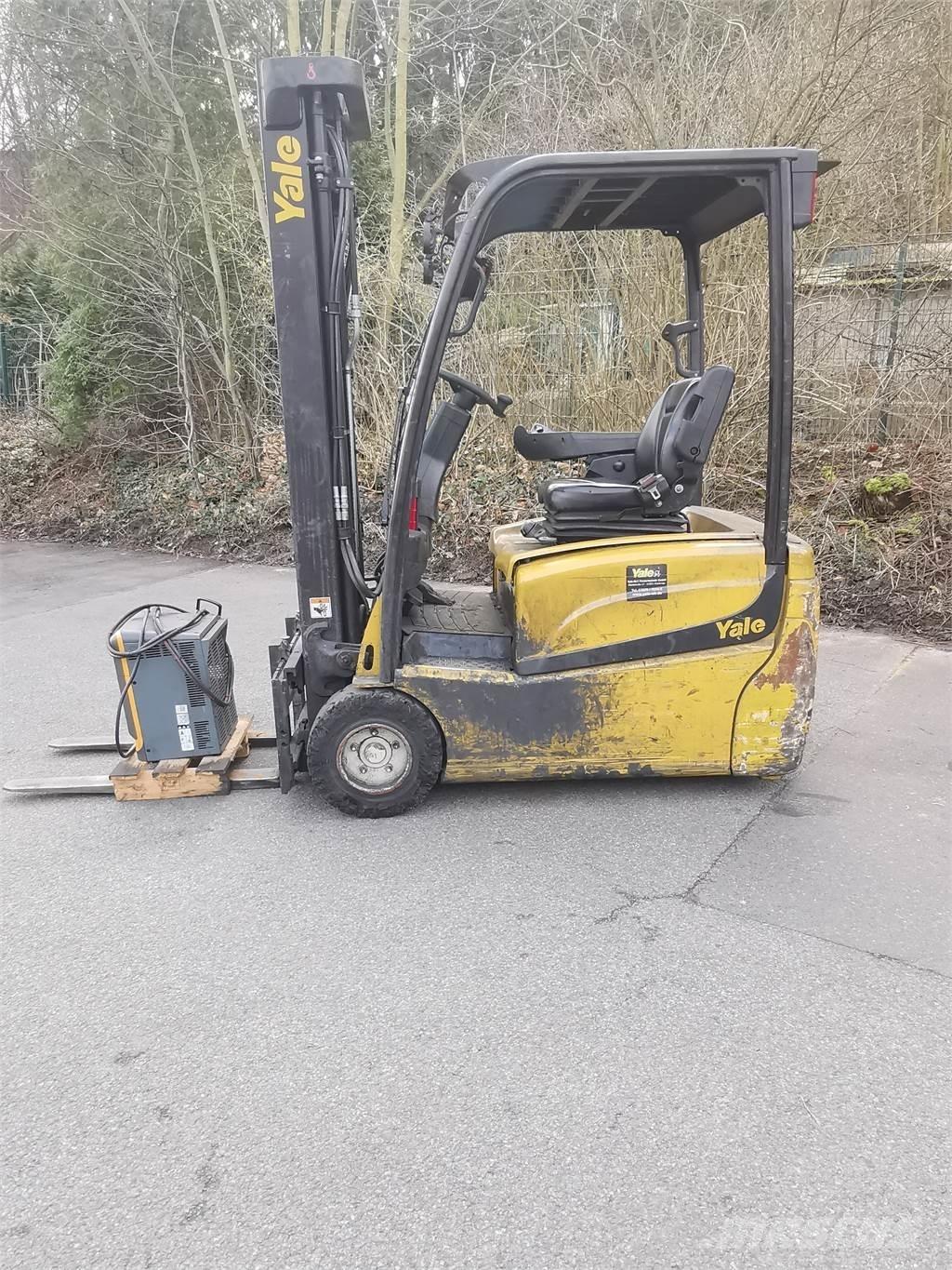 Yale ERP20VT MWB شاحنات ذات رافعات شوكية تعمل بالكهرباء