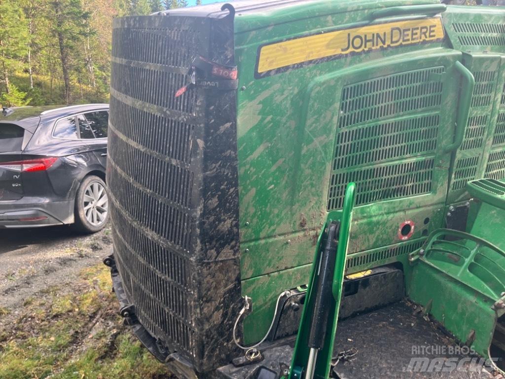 John Deere 1910G شاحنات