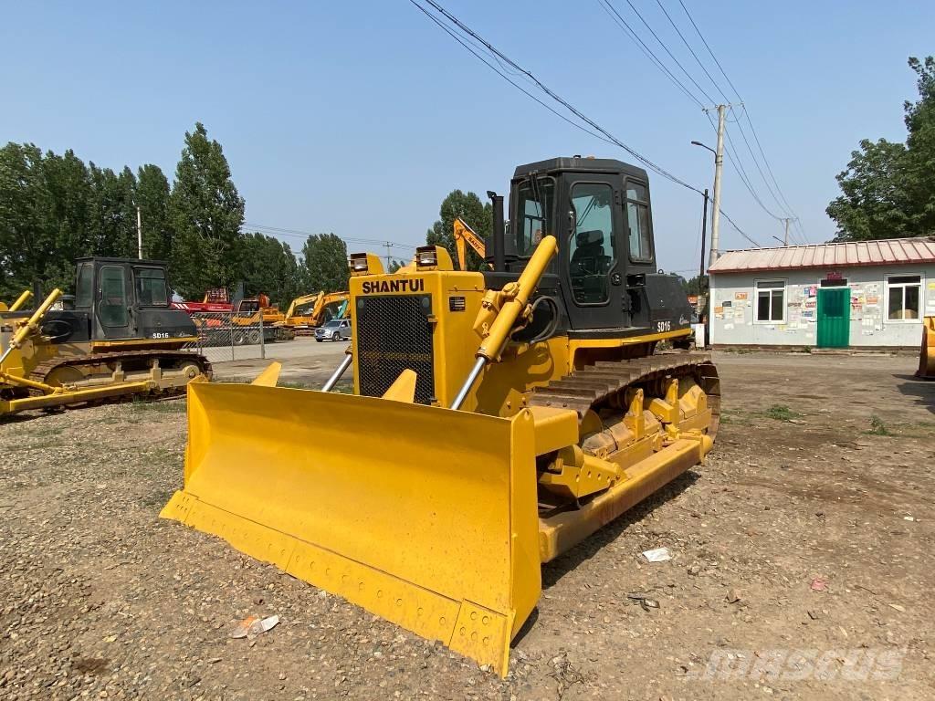 Shantui SD 16 بلدوزرات مجنزرة