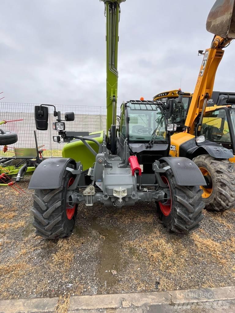 CLAAS Scorpion 1033 معدات مناولة لأغراض الزراعة