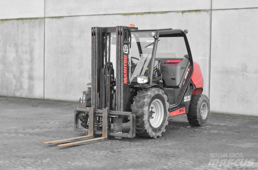 Manitou MC 25-4 شاحنات الديزل