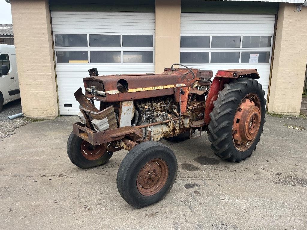 Massey Ferguson 178 الجرارات