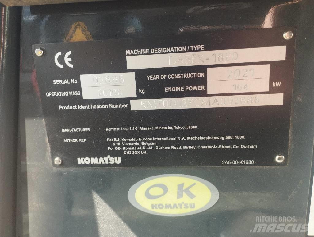 Komatsu D 65 EX-18 بلدوزرات مجنزرة