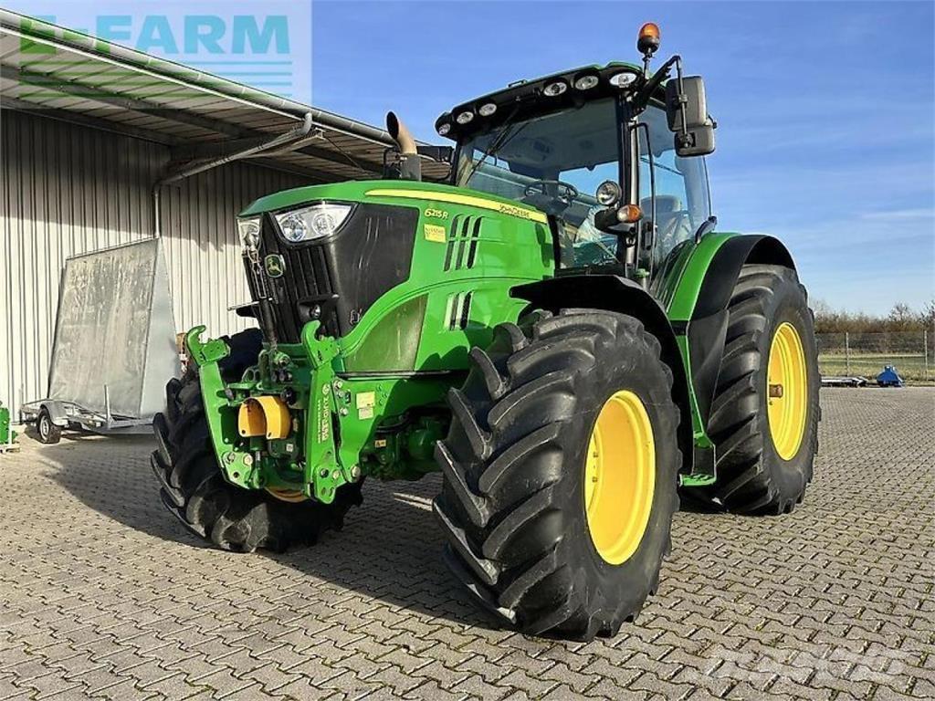 John Deere 6215r الجرارات