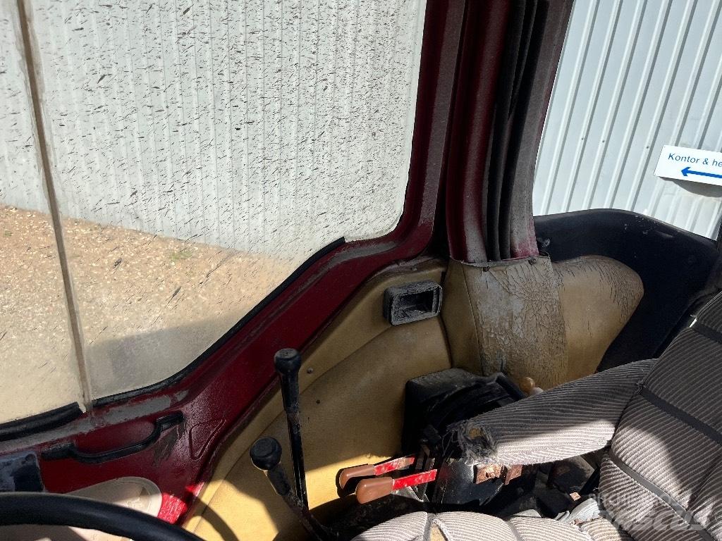 Case IH 956 XL الجرارات