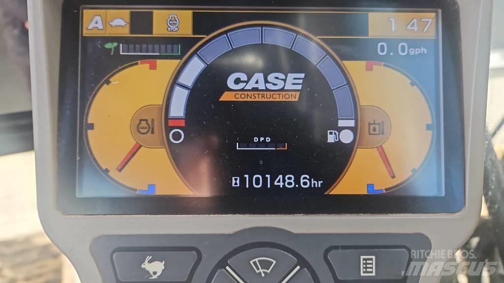 CASE CX 235 C SR حفارات زحافة