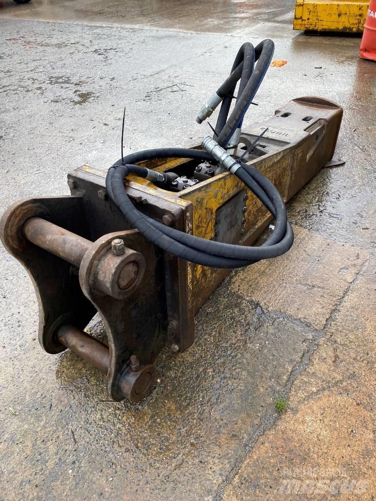 Indeco HP 2500 مطارق / كسارات