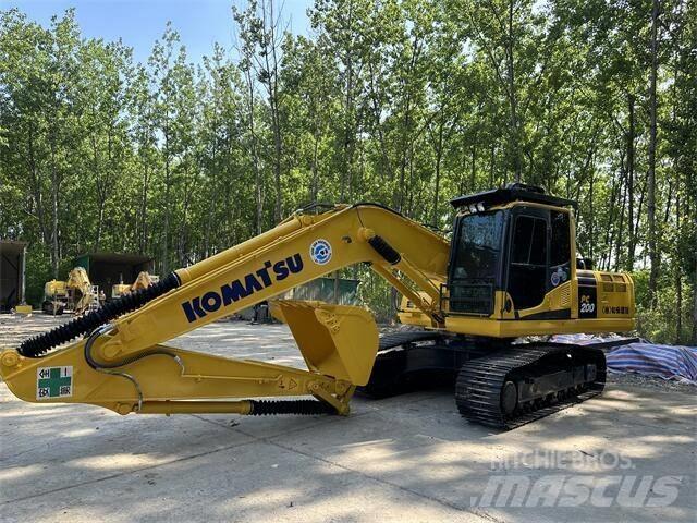 Komatsu pc200-8 حفارات زحافة