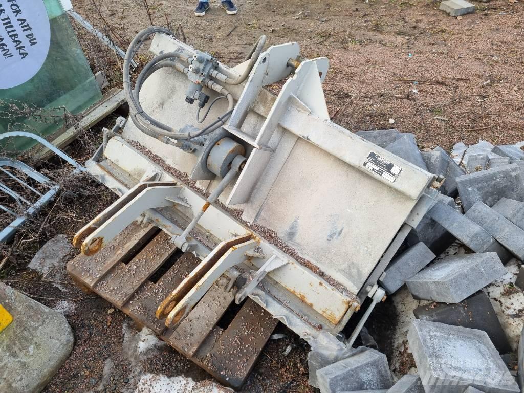 Holder C9700H ماكينات منفعة عامة