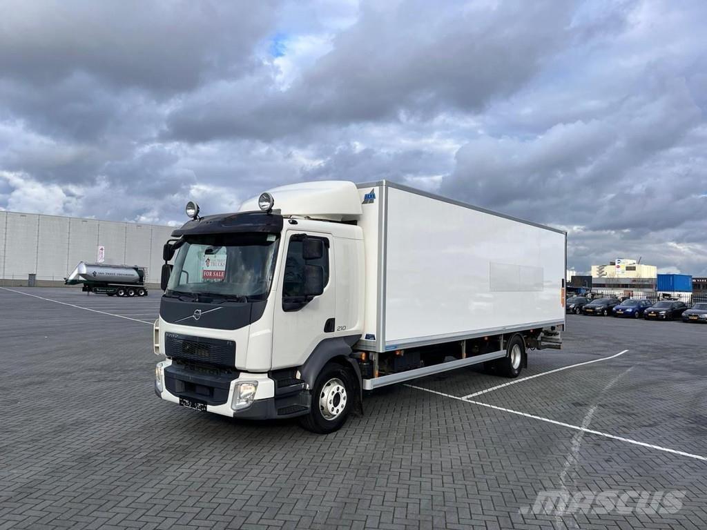 Volvo FL210 شاحنات ذات هيكل صندوقي