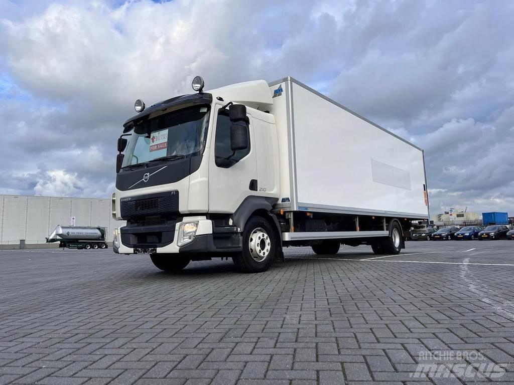 Volvo FL210 شاحنات ذات هيكل صندوقي