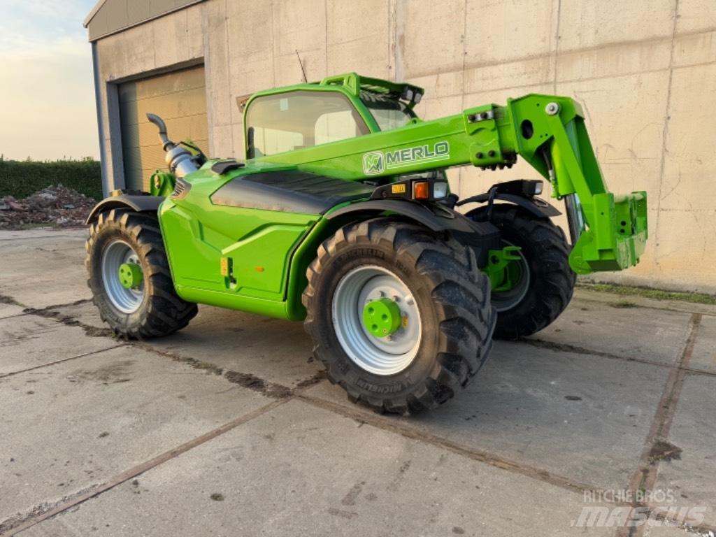 Merlo TF35.7-115 مناولات متداخلة