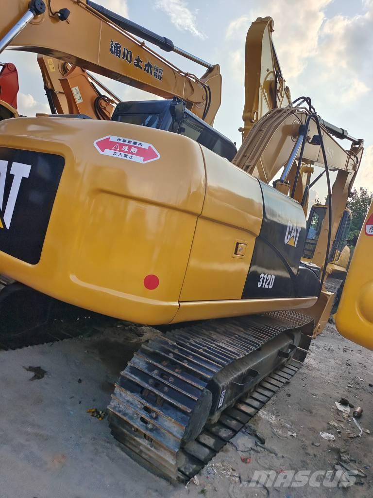 CAT 312 D حفارات زحافة