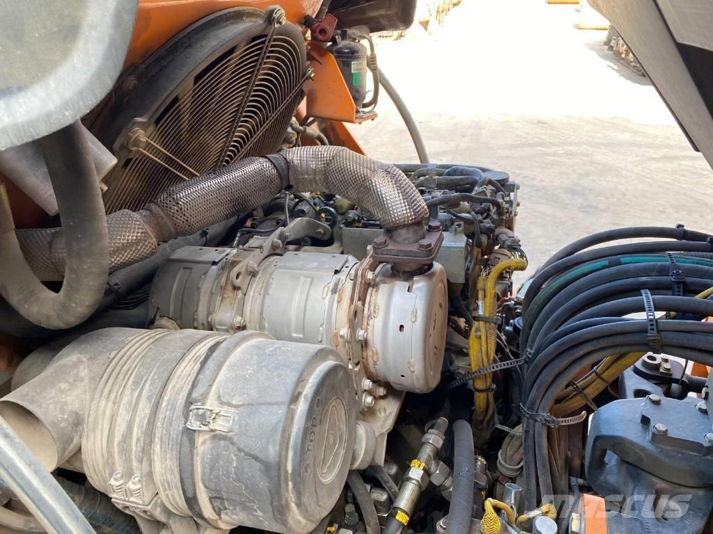 Bomag BW 154 AD-5 مداحل ثنائية الاسطوانة