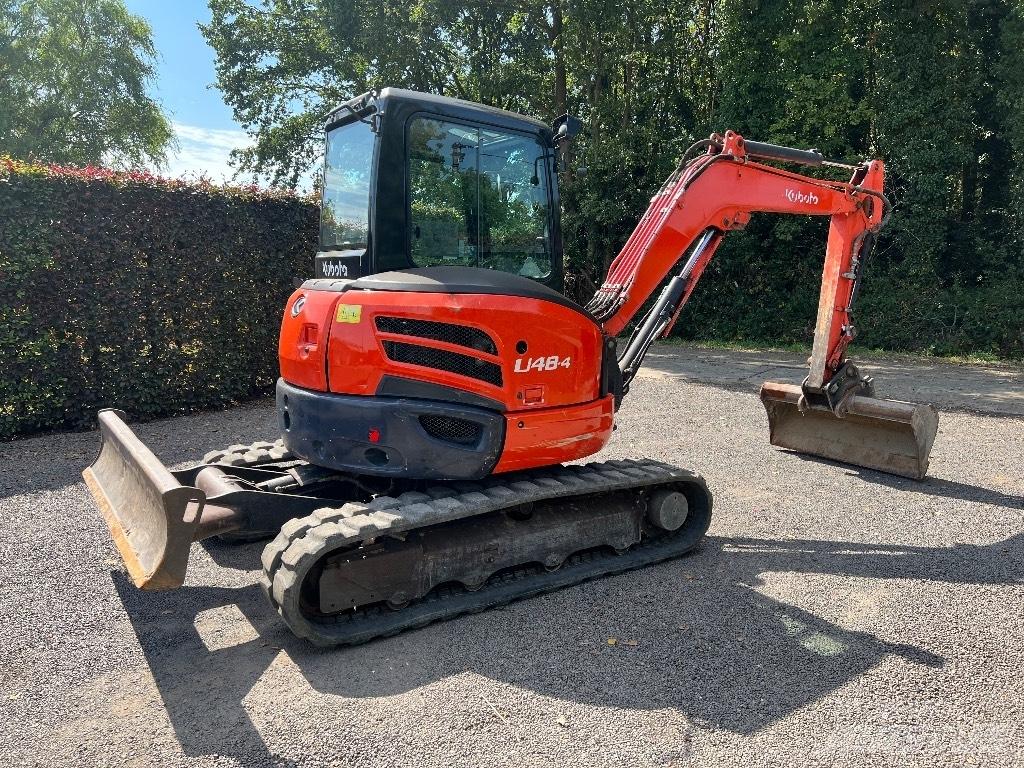 Kubota U 48-4 حفارات صغيرة أقل من 7 طن (حفارات صغيرة)