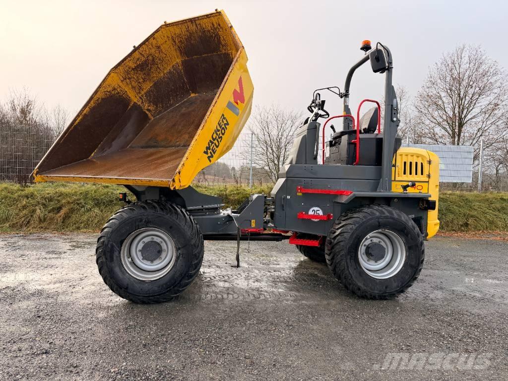 Wacker Neuson DW90 عربات نقل قلابة للمواقع