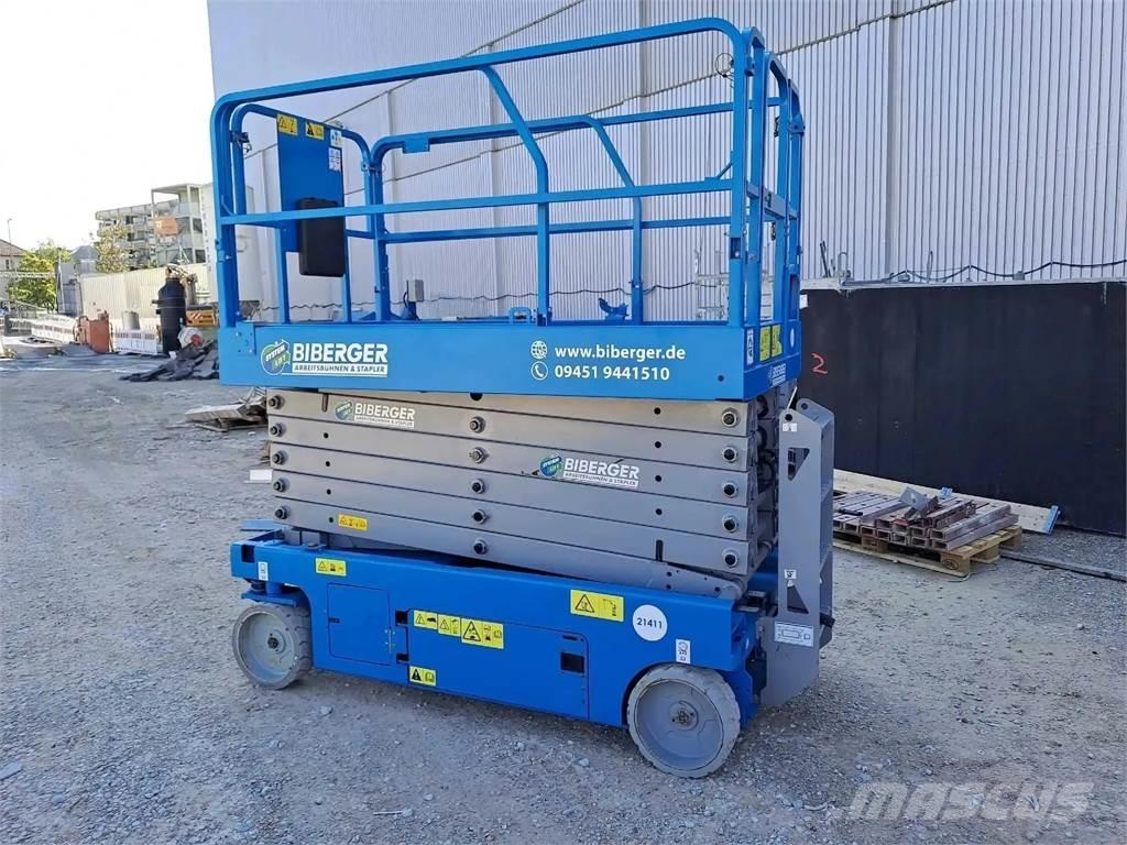 Genie GS 4047 رافعات مقصية الشكل