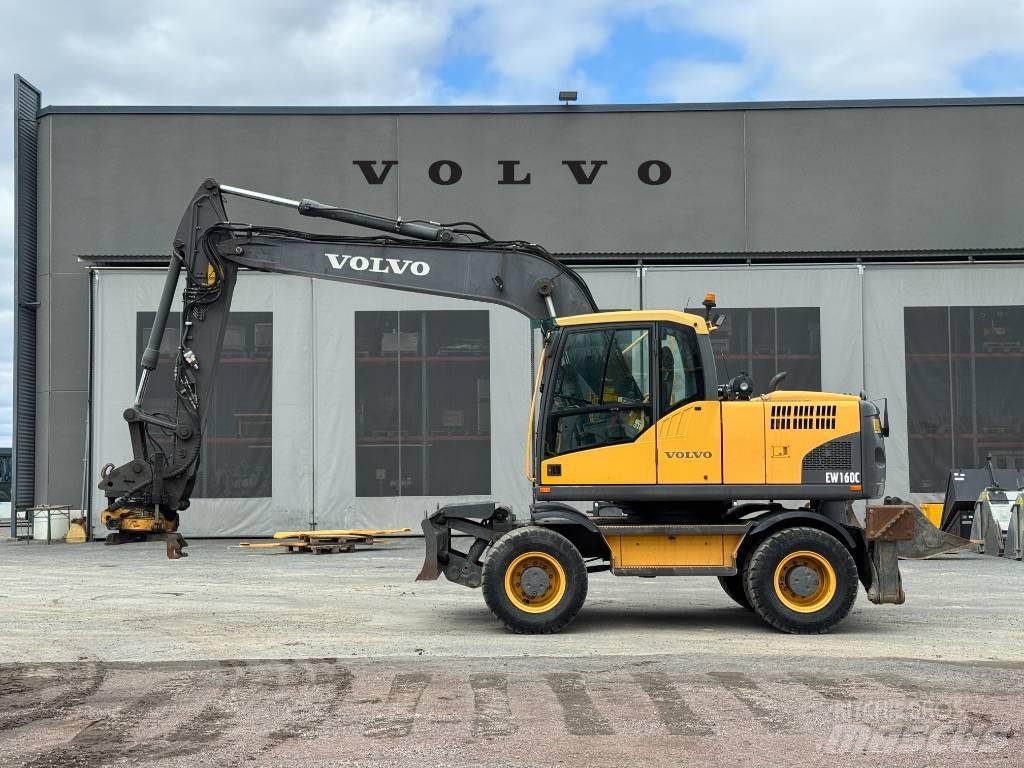 Volvo EW 160 C حفارات بعجل