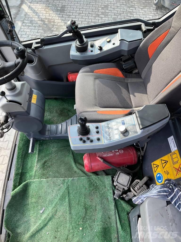 Wirtgen WR 240i معدات إعادة تدوير الأسفلت
