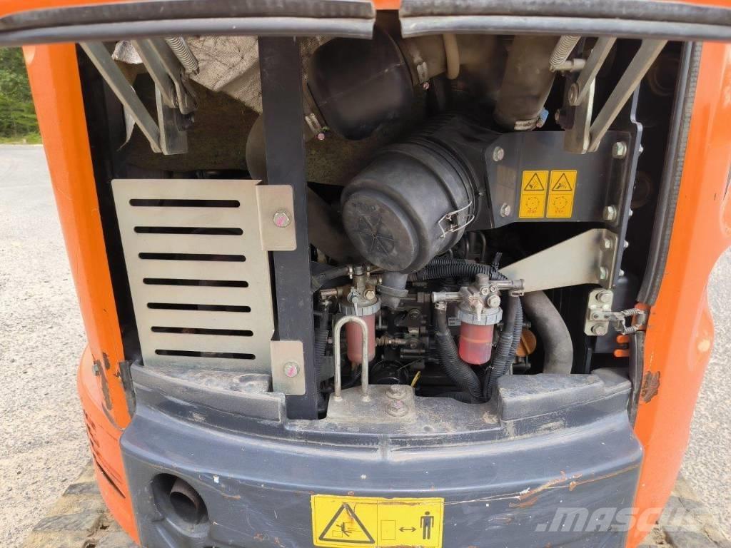Hitachi ZX 26 U-5A حفارات صغيرة أقل من 7 طن (حفارات صغيرة)