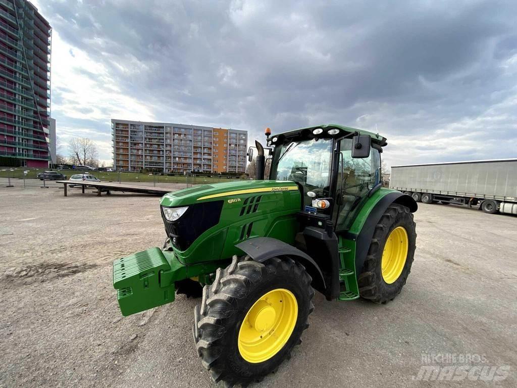 John Deere 6150R الجرارات