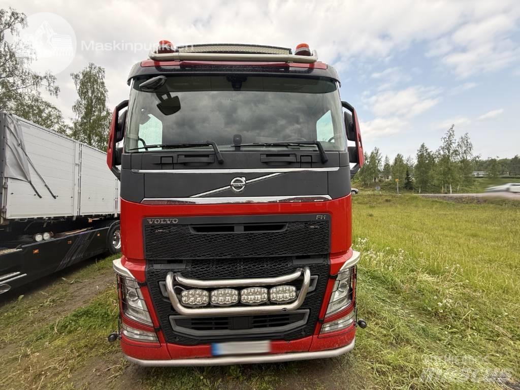 Volvo FH 540 EKIPAGE شاحنات قلابة
