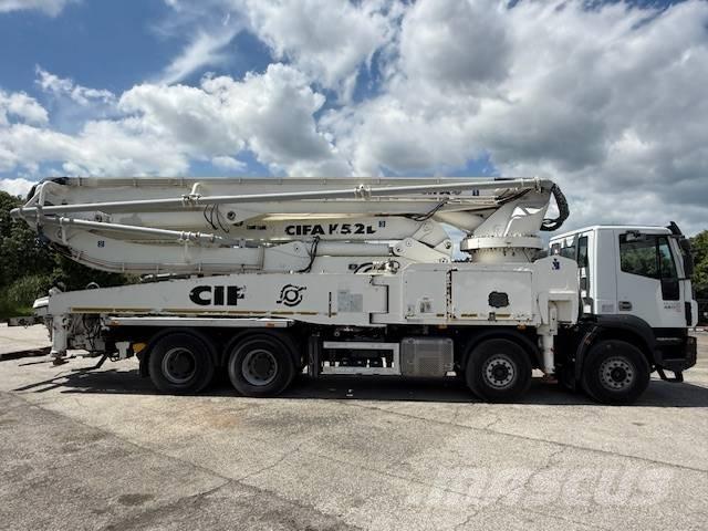 Iveco Trakker 450 شاحنات أخرى