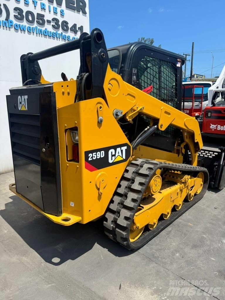 CAT 259 D لوادر انزلاقية التوجيه