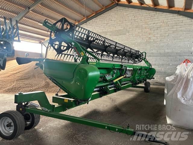 John Deere S 670 i حصادات