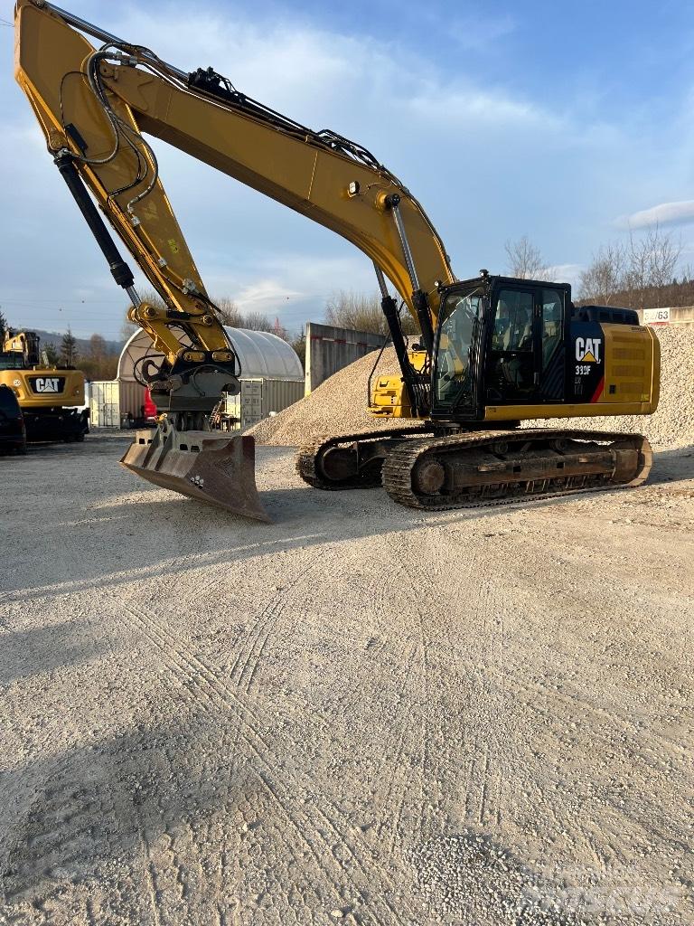 CAT 330 F LN حفارات زحافة