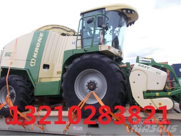 Krone Big X 700 علافات ذاتية الدفع