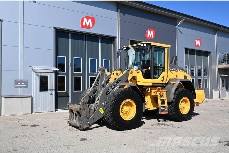 Volvo L90H لوادر بعجل