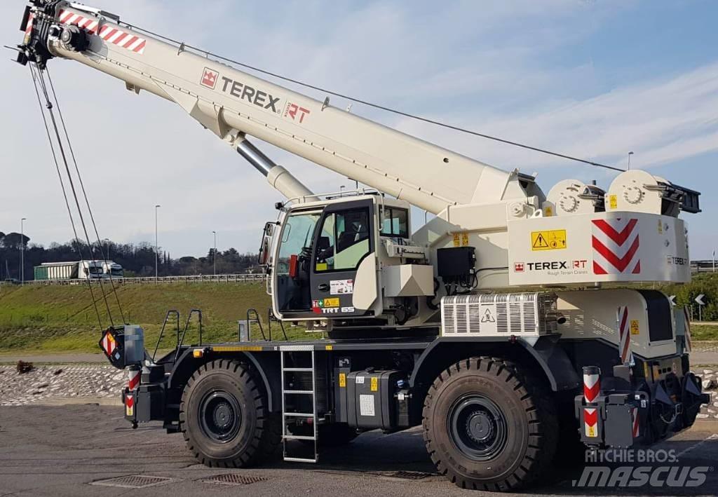 Terex TRT65 رافعات الطرق الوعرة