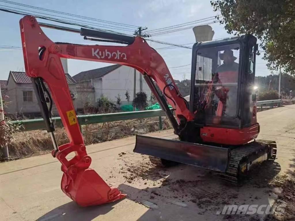 Kubota U 35 حفارات صغيرة أقل من 7 طن (حفارات صغيرة)
