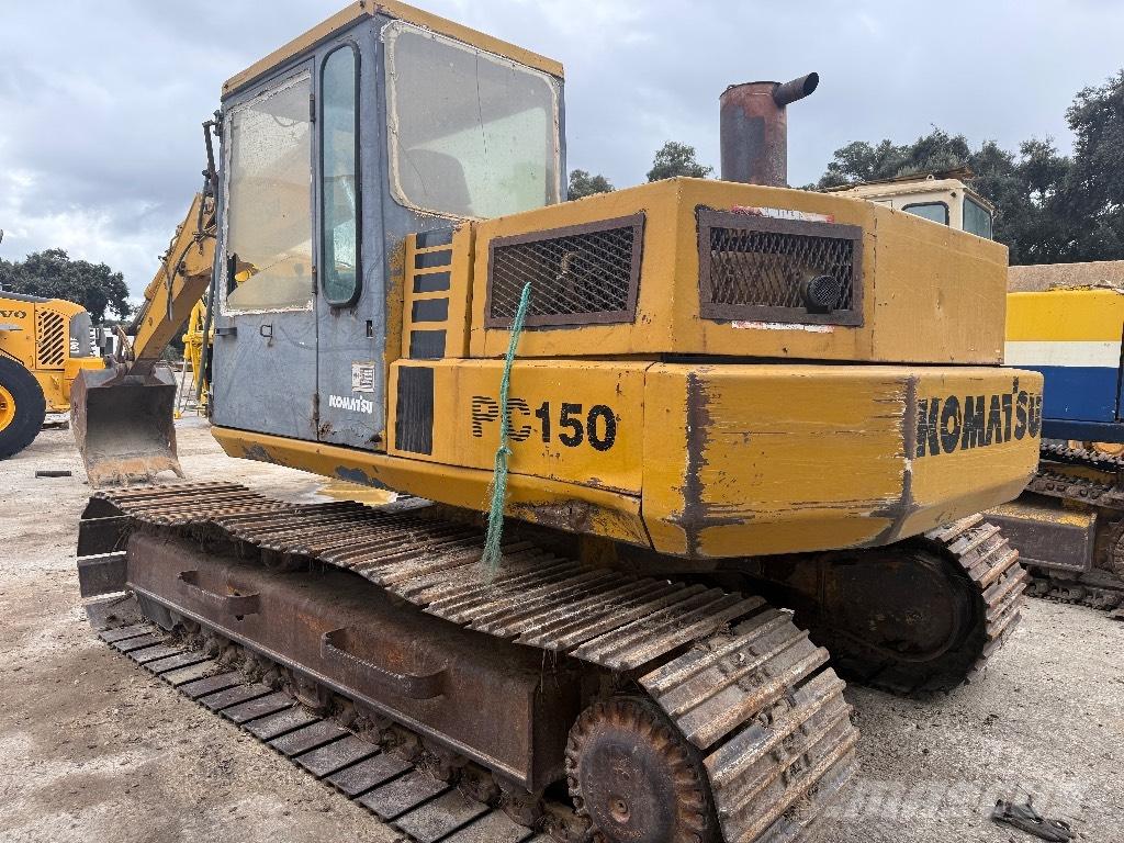 Komatsu PC 150 LC-3 حفارات زحافة