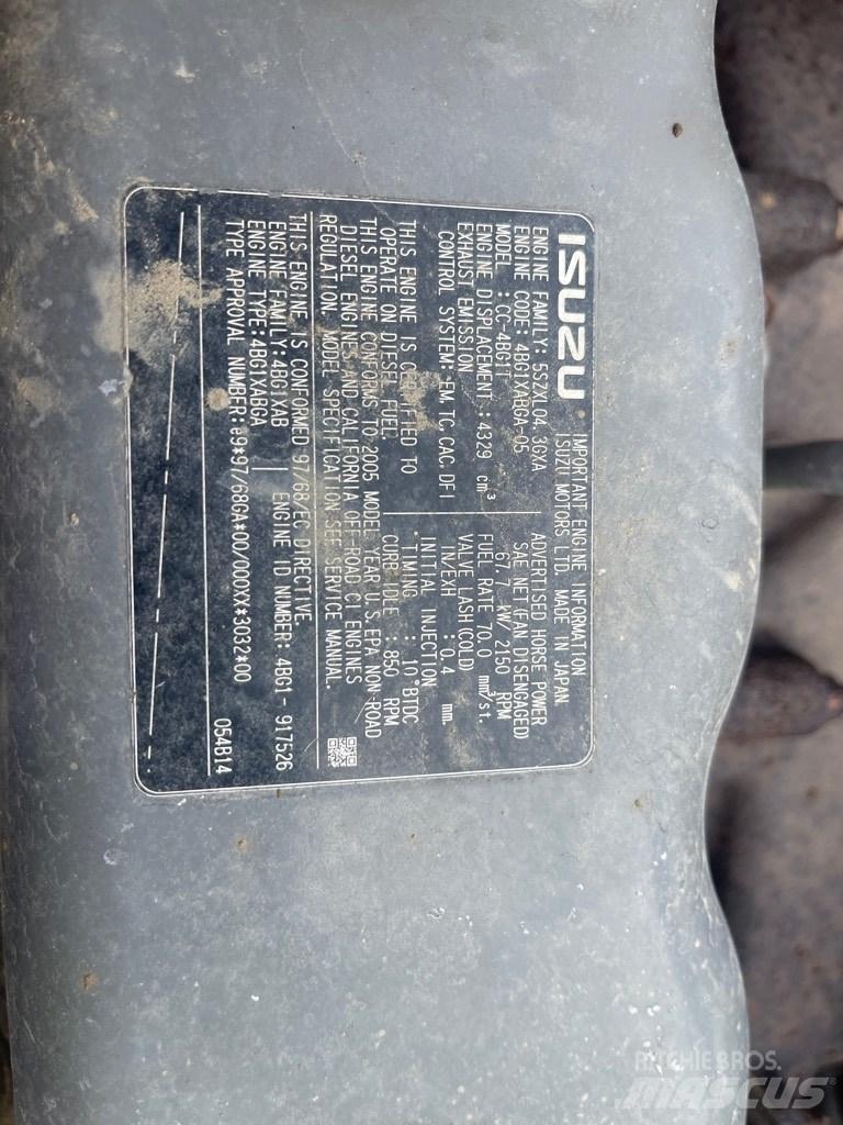 Hitachi ZX 130 LC N حفارات زحافة