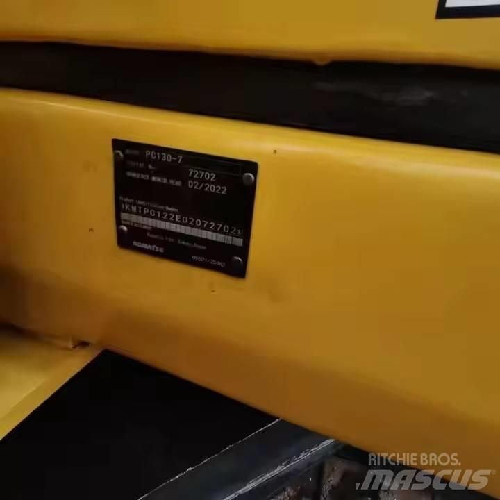 Komatsu PC130-7 حفارات صغيرة أقل من 7 طن (حفارات صغيرة)