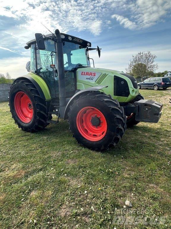 CLAAS Arion 430 الجرارات