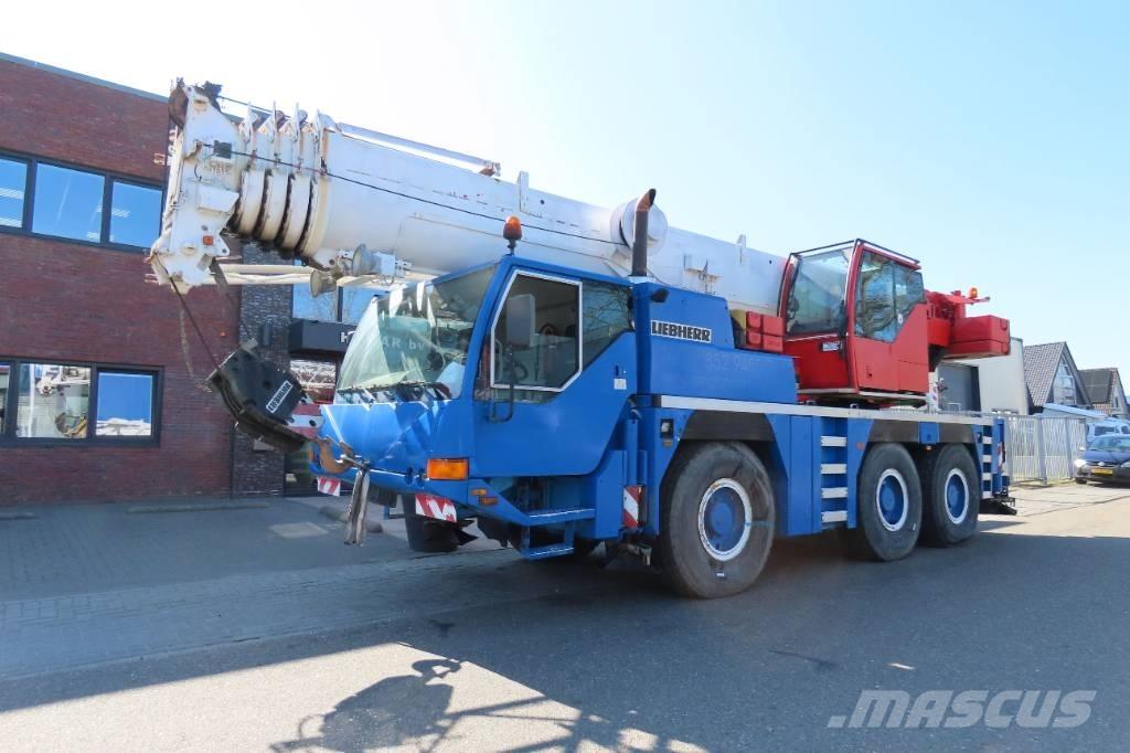 Liebherr LTM 1055-1 رافعات صالحة لكل أنواع الطرق