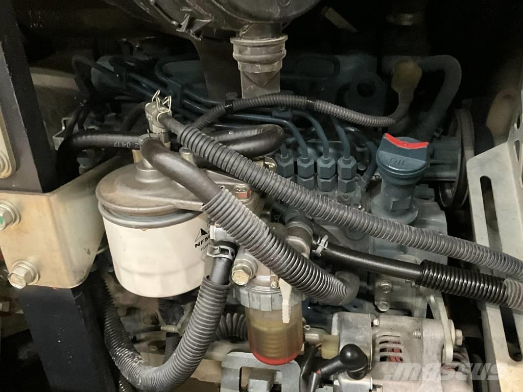 Kubota KX 027-4 حفارات صغيرة أقل من 7 طن (حفارات صغيرة)