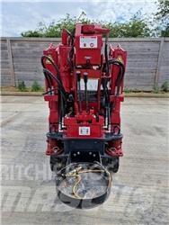 Unic URW-094 CER رافعات صغيرة