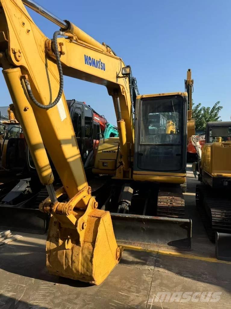 Komatsu PC 60-7 حفارات صغيرة أقل من 7 طن (حفارات صغيرة)