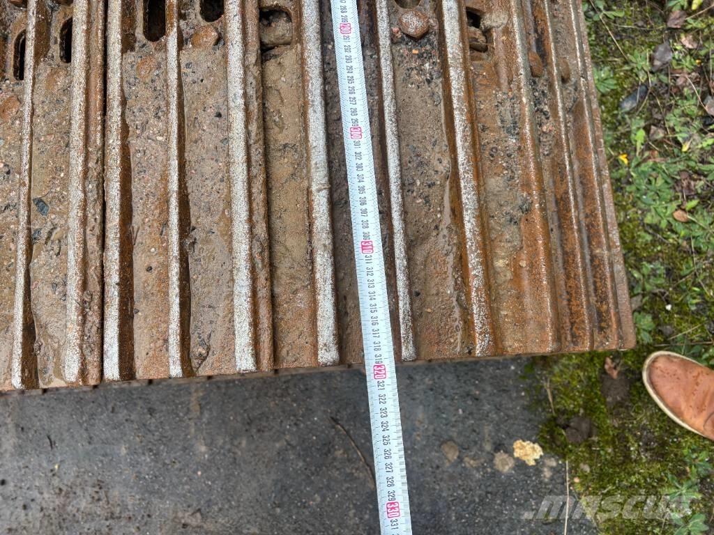 CASE CX 245 D SR حفارات زحافة