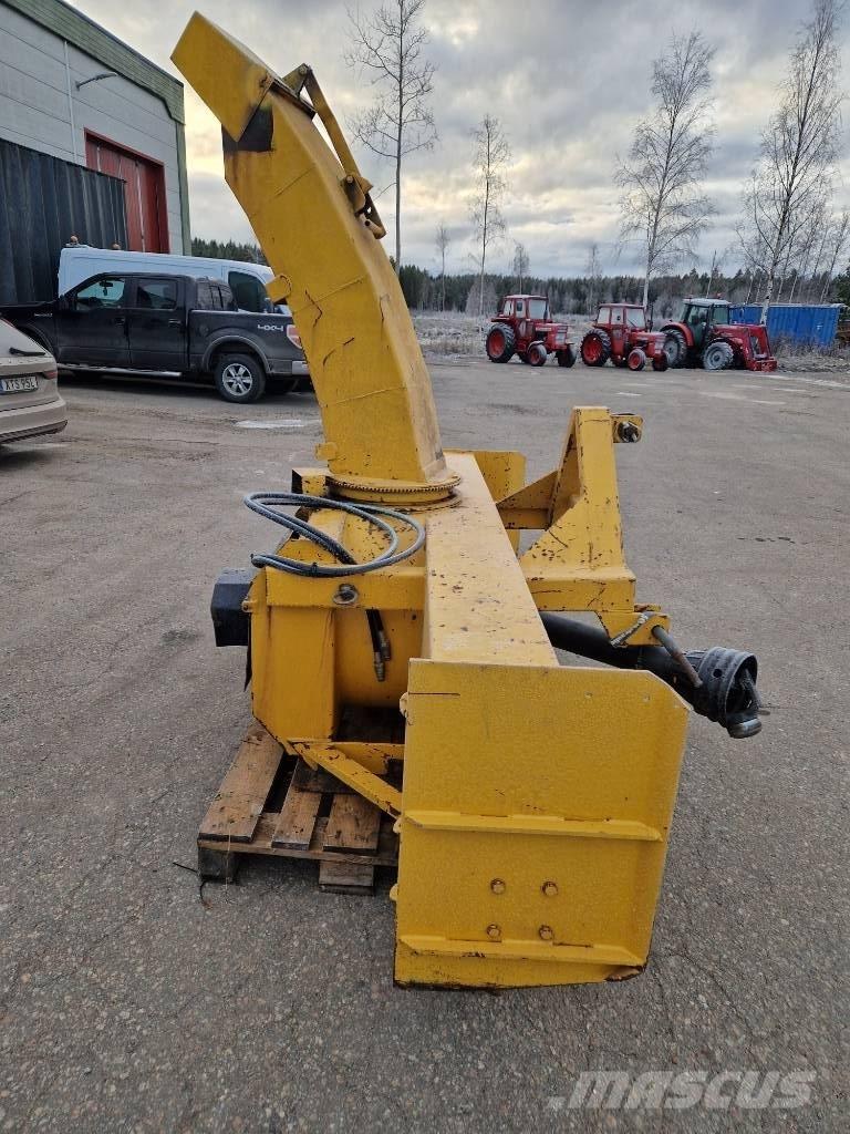 Westbjörn 2300 قاذفات الجليد