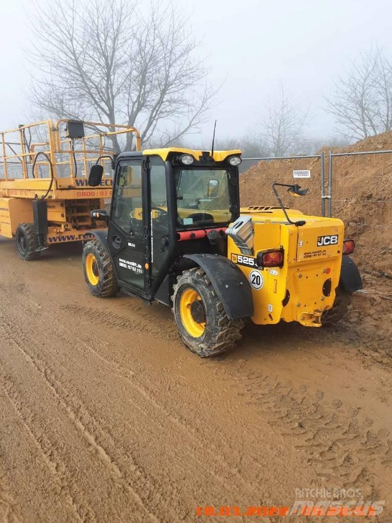 JCB 525-60 مناولات متداخلة